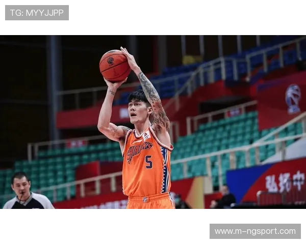 老将刘铮谈防守心得，经验判断胜于身体对抗